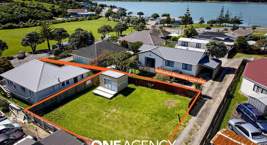  at 134A Main Road, Titahi Bay, Porirua, Wellington