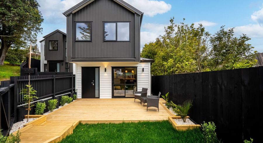  at 1/24 Beatrice Avenue, Hillcrest, North Shore City, Auckland