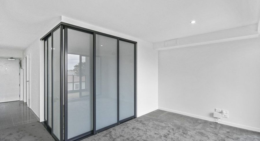  at 211/8 Gray Avenue, Mangere East, Manukau City, Auckland