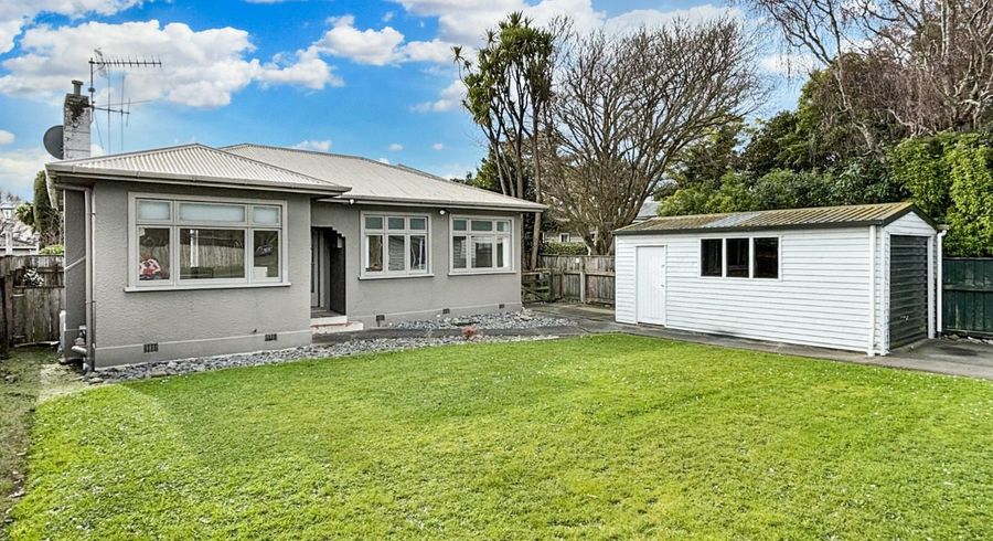  at 321 College Street, West End, Palmerston North, Manawatu / Whanganui