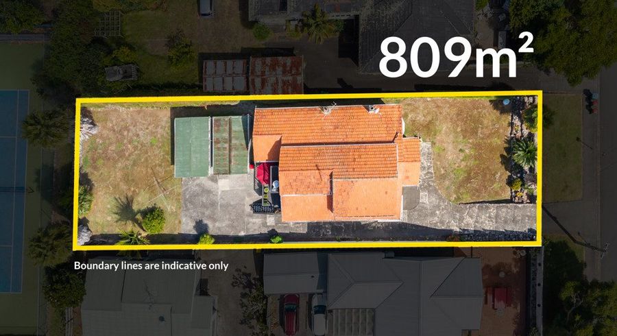  at 16 Waiohua Road, Greenlane, Auckland City, Auckland