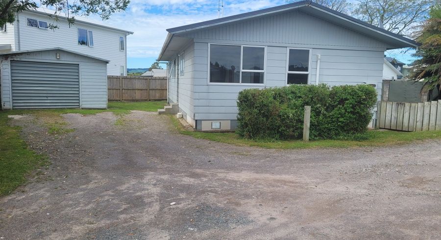  at 16a Matthew place, Kawaha Point, Rotorua, Bay Of Plenty