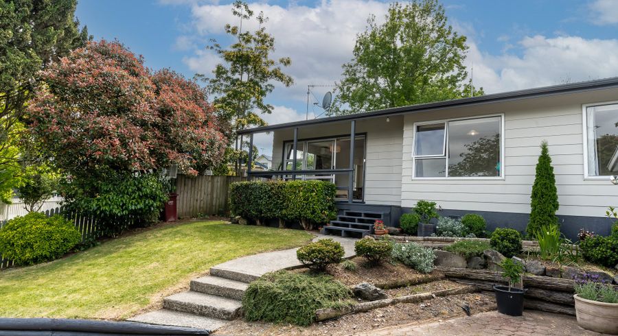  at 26 Camden Place, Pukete, Hamilton
