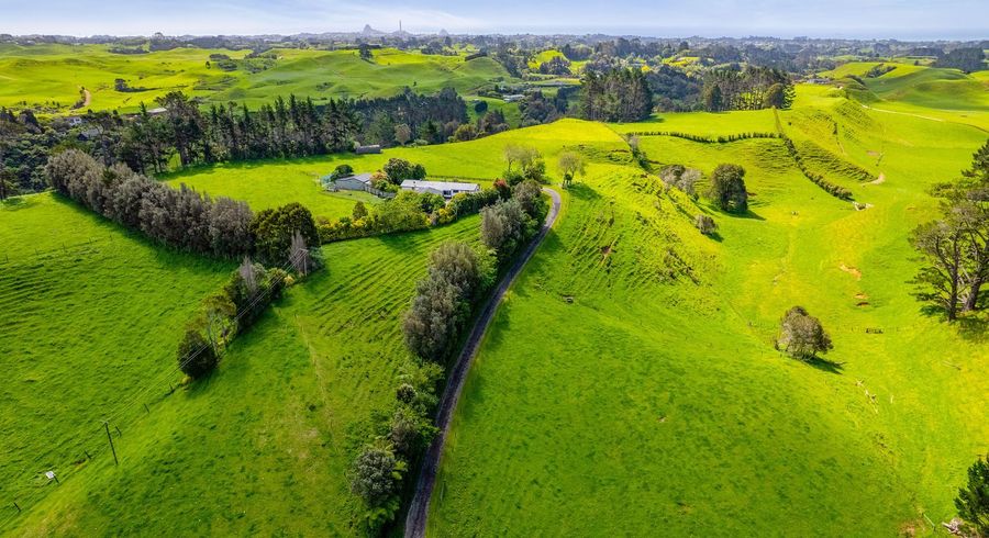  at 838 Mangorei Road, Mangorei, New Plymouth, Taranaki