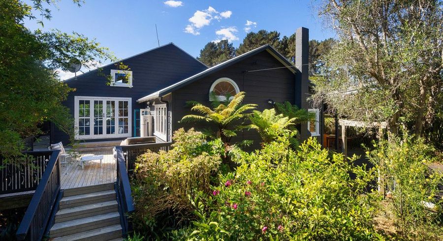  at 37 Saltaire Street, Avondale, Auckland