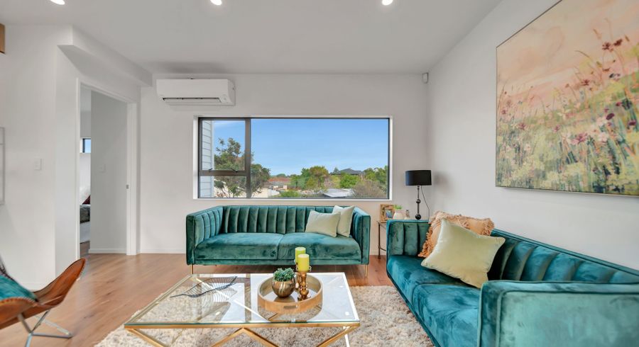  at 723B Massey Road, Mangere, Manukau City, Auckland