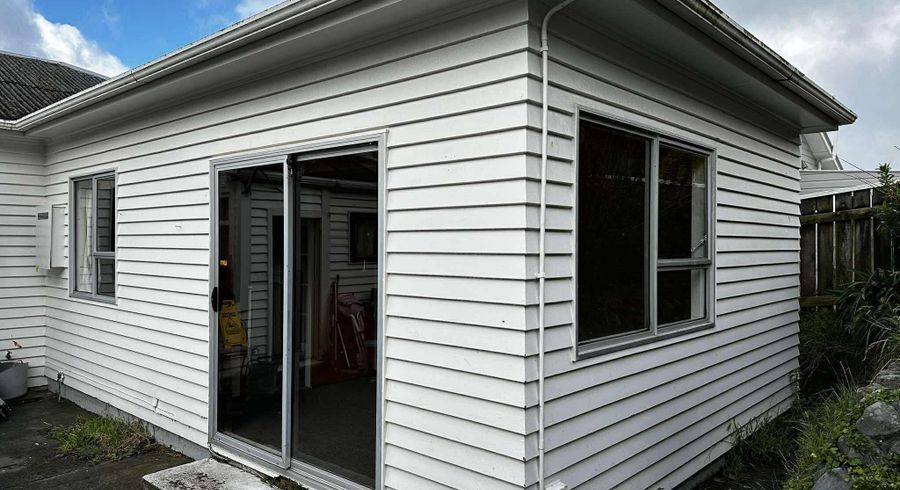  at 8 Phillip Street, Johnsonville, Wellington, Wellington