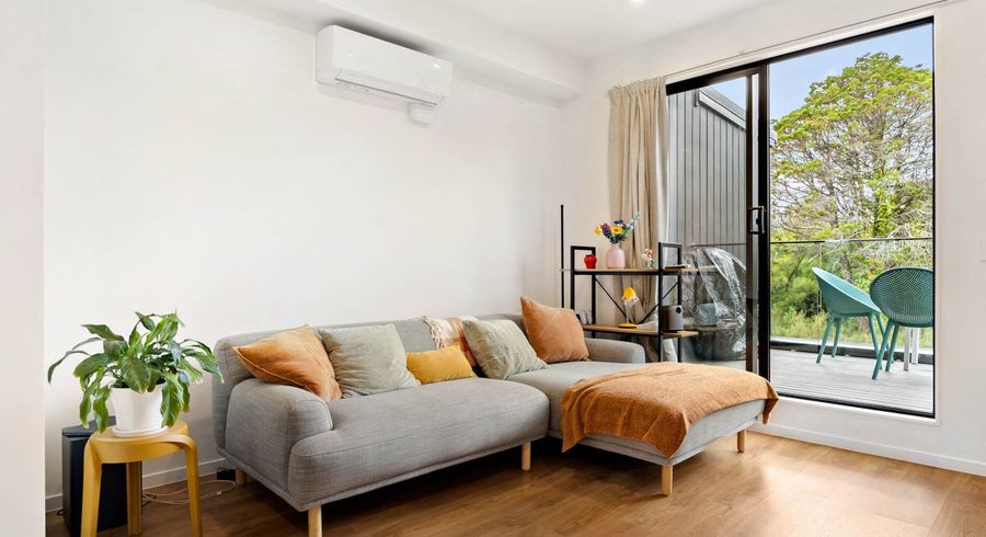  at 19/26 Springvale Drive, Fairview Heights, North Shore City, Auckland