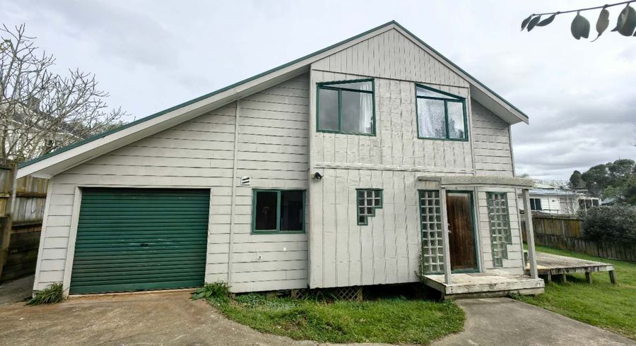  at 14A Pine Street, New Lynn, Waitakere City, Auckland