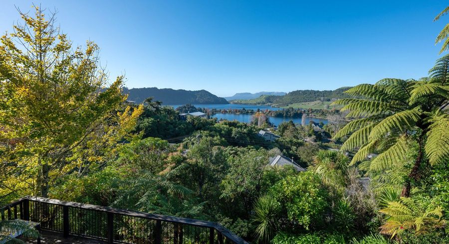  at 3 Ridge Road, Lake Okareka, Rotorua, Bay Of Plenty