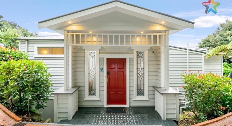  at 15 Nikau Road, Point Howard, Lower Hutt