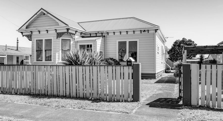  at 25 Milmoe Street, Hawera