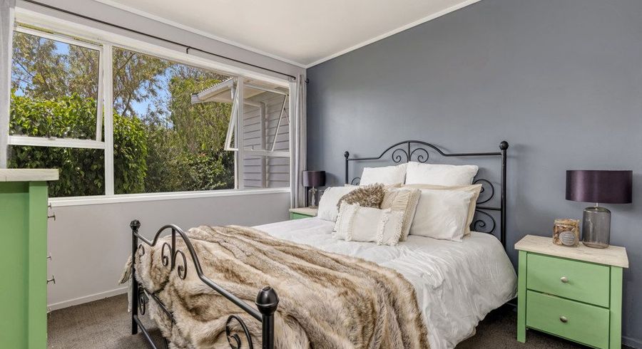  at 11 Goodwin Drive, Rosehill, Papakura, Auckland