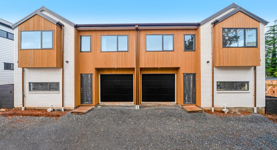  at 4/27 Red Hill Road, Red Hill, Papakura, Auckland