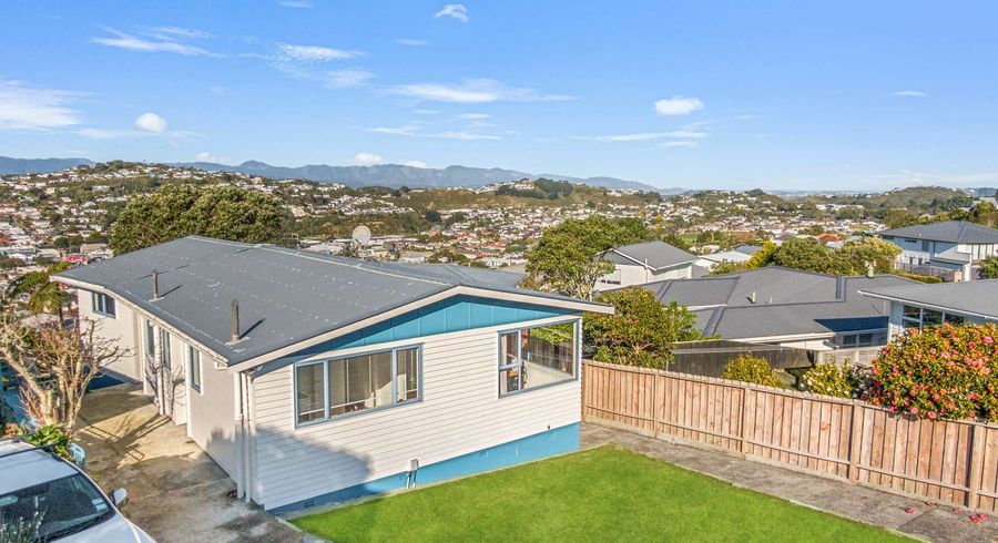  at 4 Glenamoy Crescent, Johnsonville, Wellington, Wellington