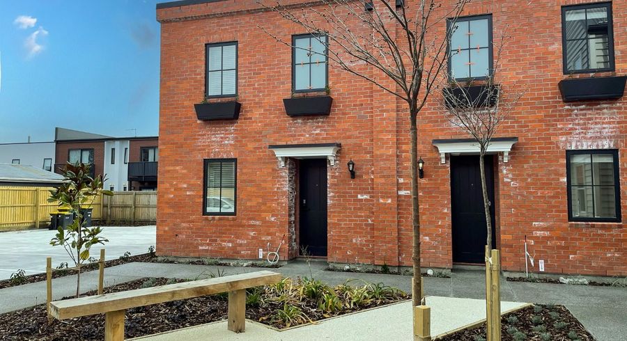  at 8/25 Bunyan Street, Waltham, Christchurch City, Canterbury