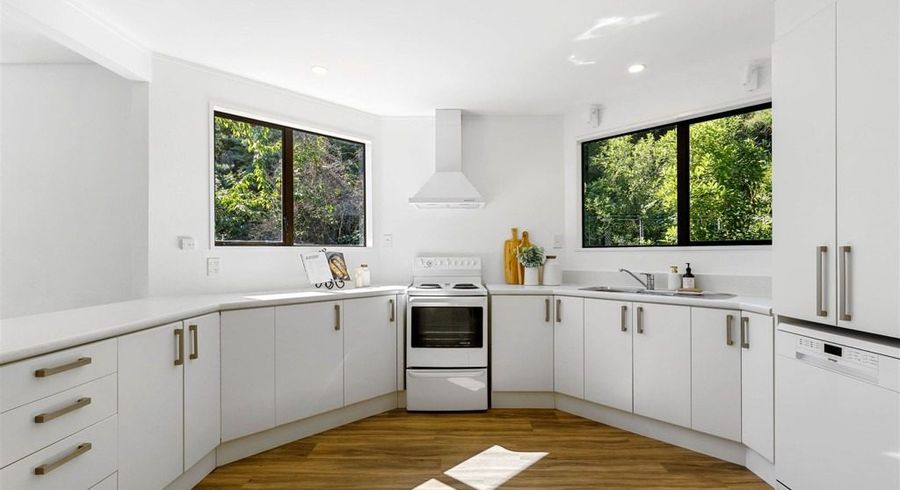  at 3/55 Holliss Avenue - Upstairs, Cashmere, Christchurch City, Canterbury
