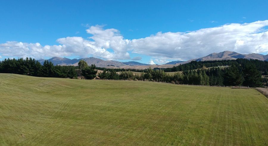  at 0 Livingstone Duntroon Rd