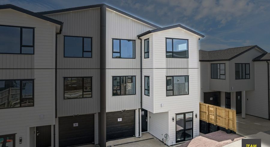  at 26B Russell Road, Manurewa, Manukau City, Auckland