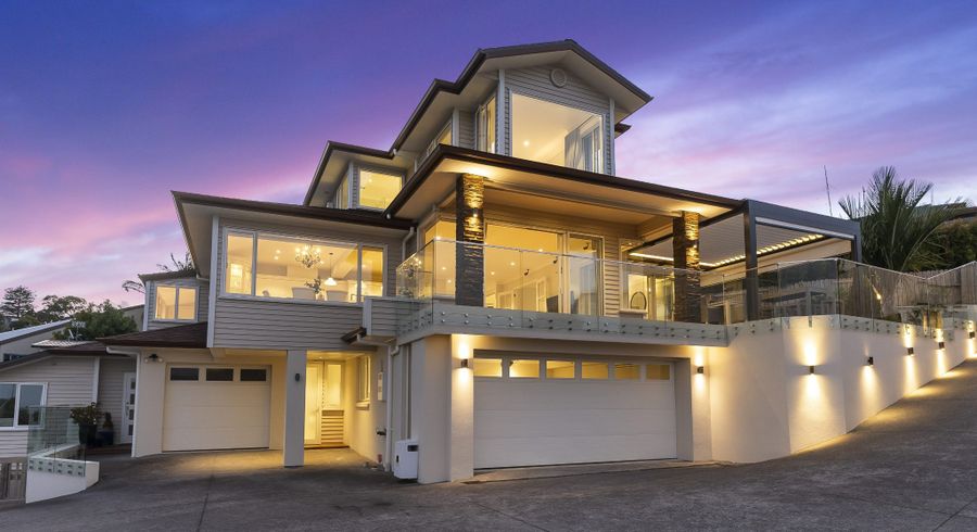  at 135 Bleakhouse Road, Mellons Bay, Manukau City, Auckland