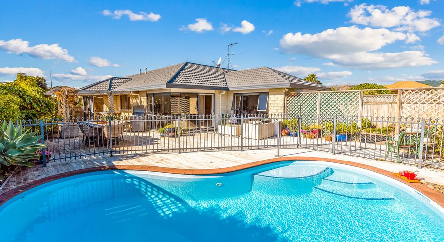  at 3 Takahe Drive, Paraparaumu Beach, Paraparaumu