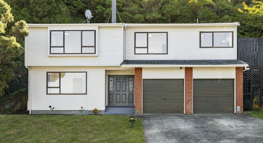  at 11 Mclintock Street, Johnsonville, Wellington