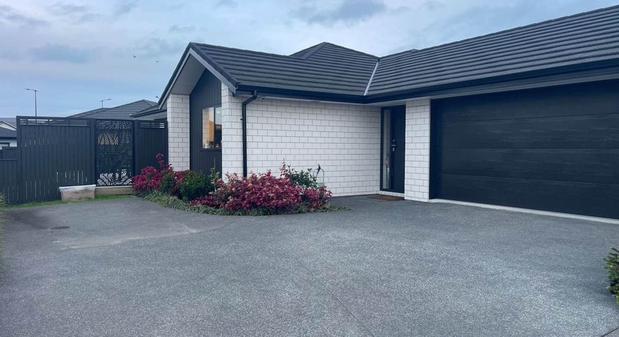  at 35 Henry Tayler Rise, Milldale, Rodney, Auckland