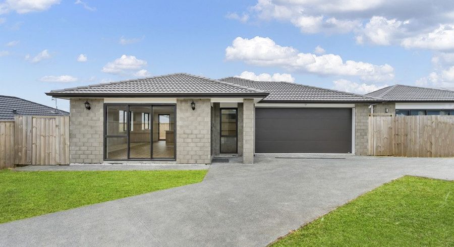  at 4 Paapaka Way, Waiuku, Franklin, Auckland