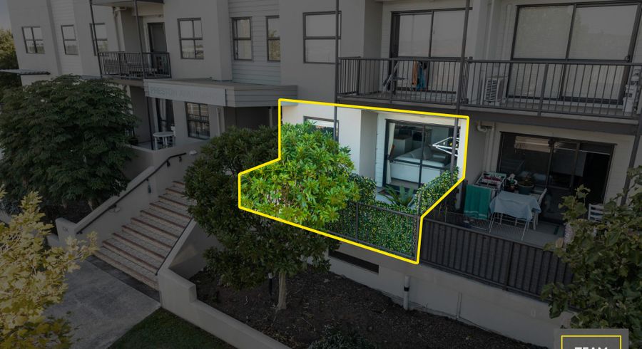  at 11/124 Stancombe Road, Flat Bush, Manukau City, Auckland