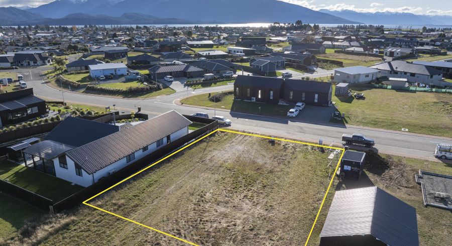 at 18 Ralph Moir Drive, Te Anau, Southland, Southland