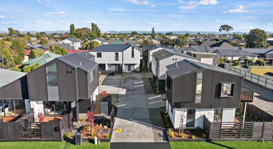  at 8/15 Silvester Street, Woolston, Christchurch City, Canterbury