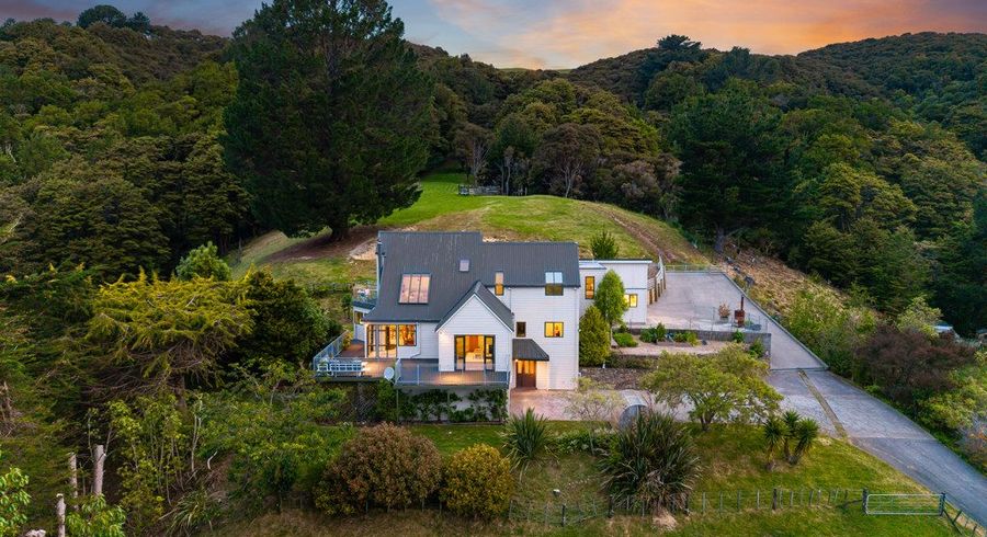  at 155A Katherine Mansfield Drive, Whitemans Valley, Upper Hutt, Wellington