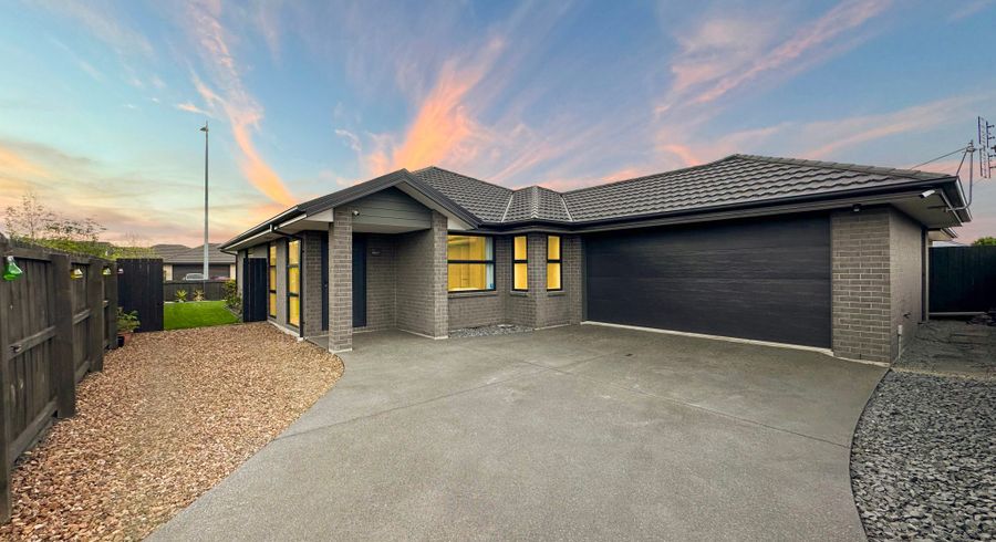  at 16 Saddlers Lane, Yaldhurst , Christchurch City, Canterbury