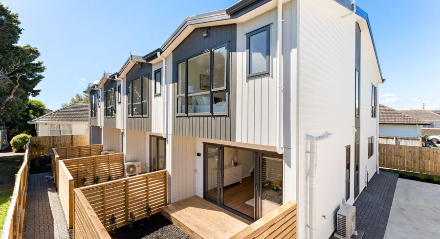  at 35D Hereford Street, Te Atatu Peninsula, Waitakere City, Auckland