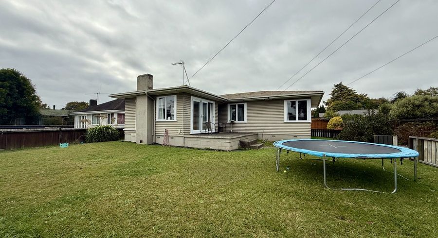  at Glenview, Hamilton, Waikato