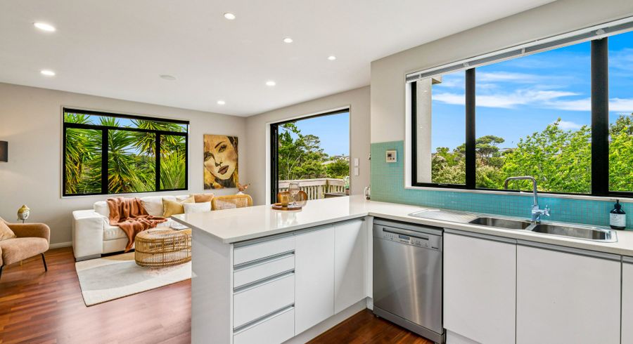  at 15 Aberley Road, Schnapper Rock, North Shore City, Auckland