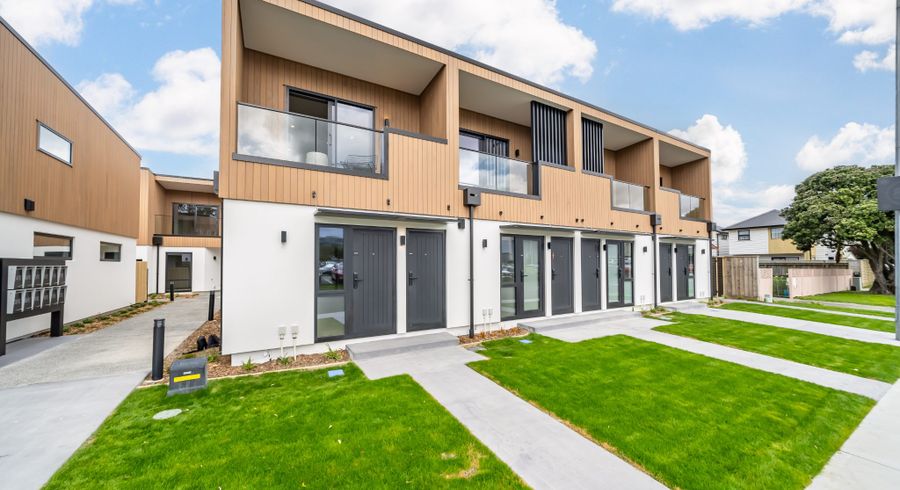  at 2/92b Cambridge Terrace, Waterloo, Lower Hutt, Wellington