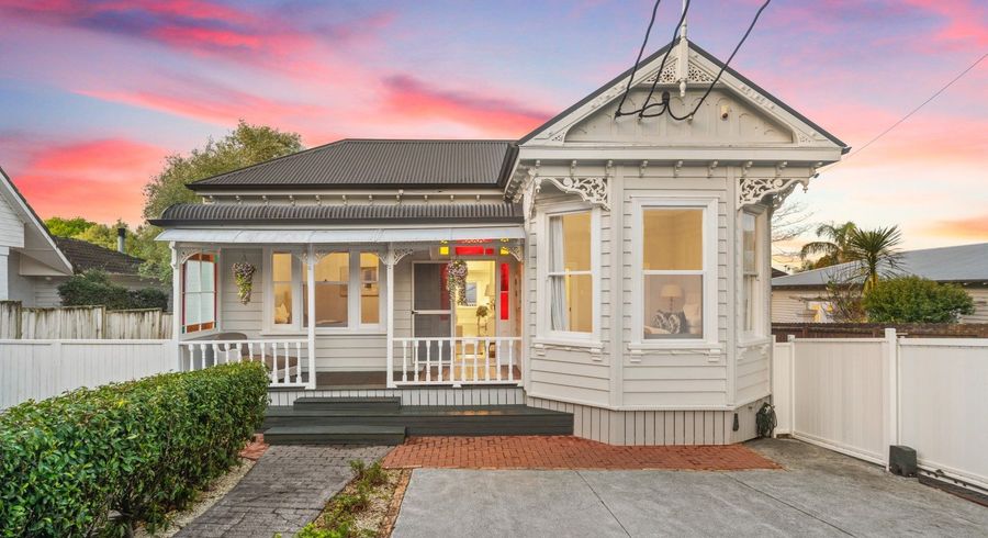  at 71 Wheturangi Road, Greenlane, Auckland