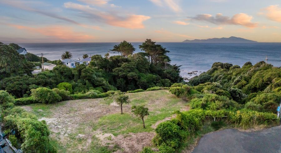  at 6-8 Onepu Road, Pukerua Bay, Porirua, Wellington