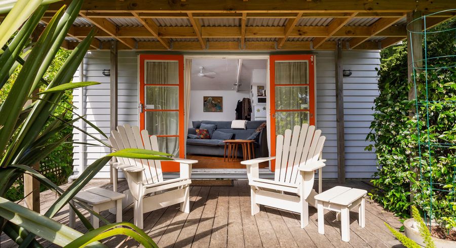 at 44 Parkdale Road, Mount Albert, Auckland