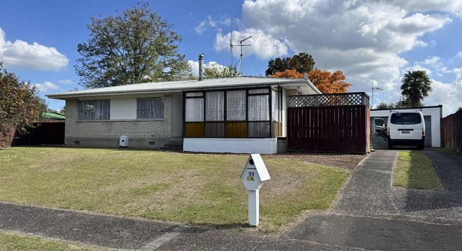  at 11 Brookbank Place, Glenview, Hamilton, Waikato
