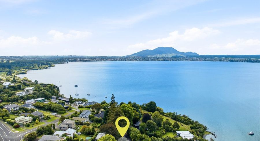  at 28 Te Kopua Street, Acacia Bay, Taupo, Waikato