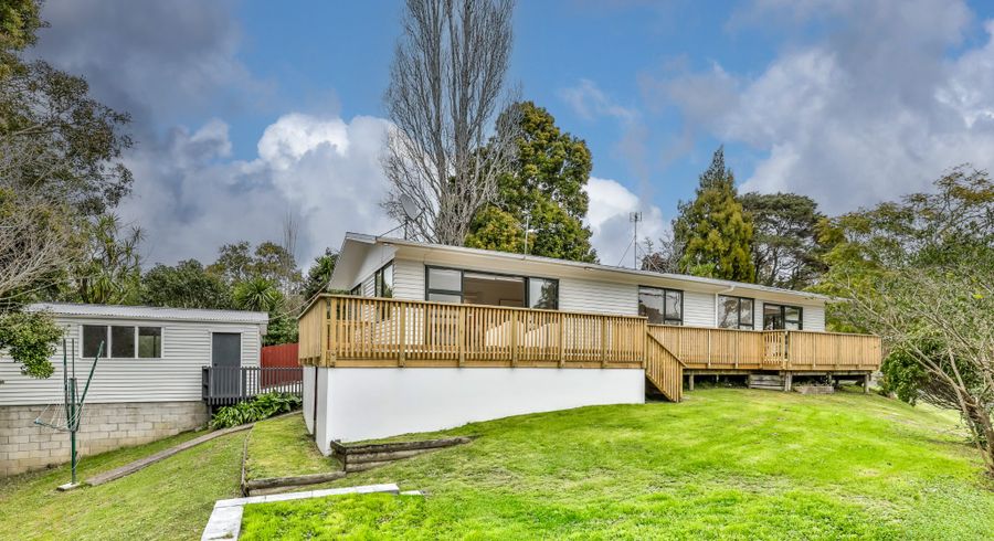  at 33 Cron Avenue, Te Atatu South, Waitakere City, Auckland