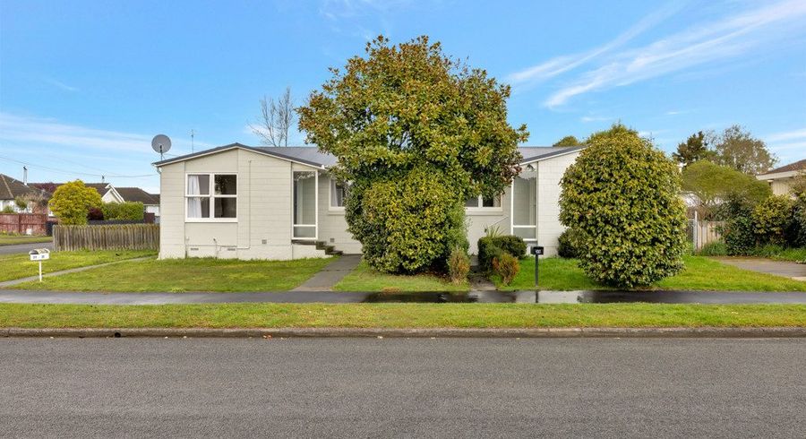  at 21 - 23 Ealing Street, Redwood, Christchurch City, Canterbury