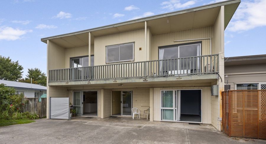  at 1/804 St Aubyn Street East, Parkvale, Hastings, Hawke's Bay