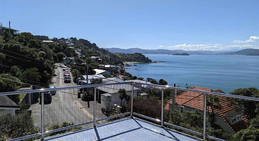  at 18 Tai Paku Paku Road, Karaka Bays, Wellington