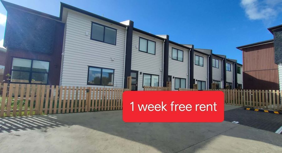  at 7/65A Hogans Road, Glenfield, North Shore City, Auckland