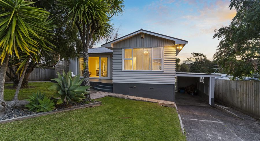 at 1/43 Kia Ora Road, Beach Haven, Auckland