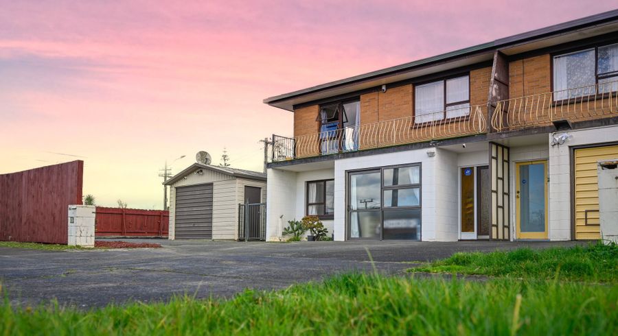  at 1/2 Northall Road, New Lynn, Waitakere City, Auckland