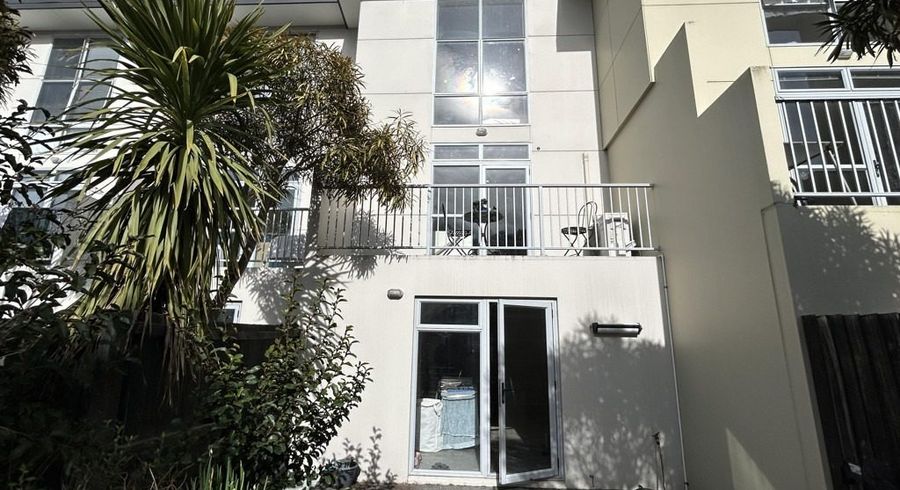  at 11/54 Champion Street, Edgeware, Christchurch
